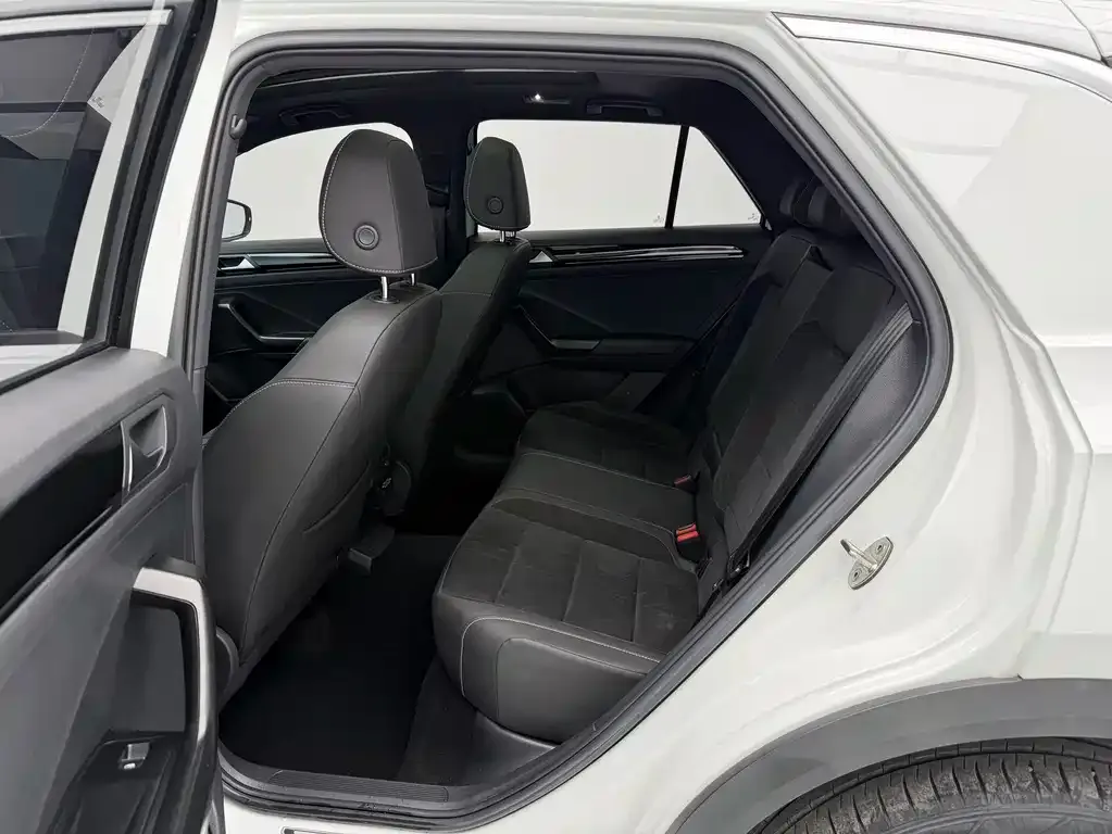 Volkswagen T-Roc 2022 из CN, фото 6