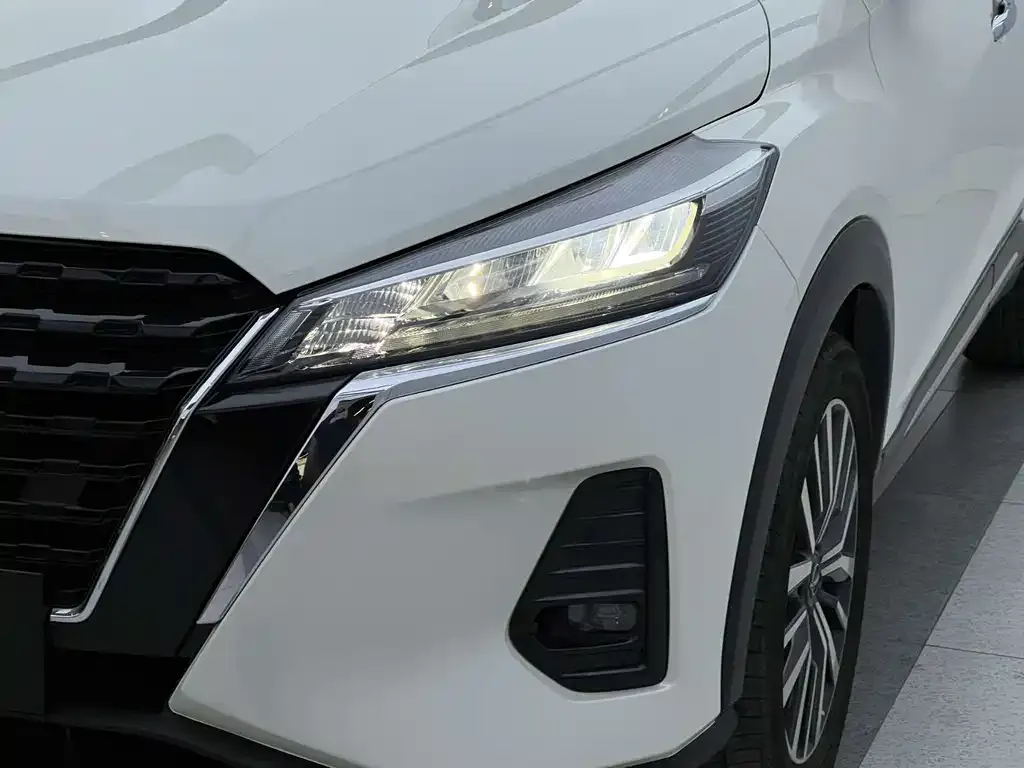 Nissan Kicks 2023 из CN, фото 2