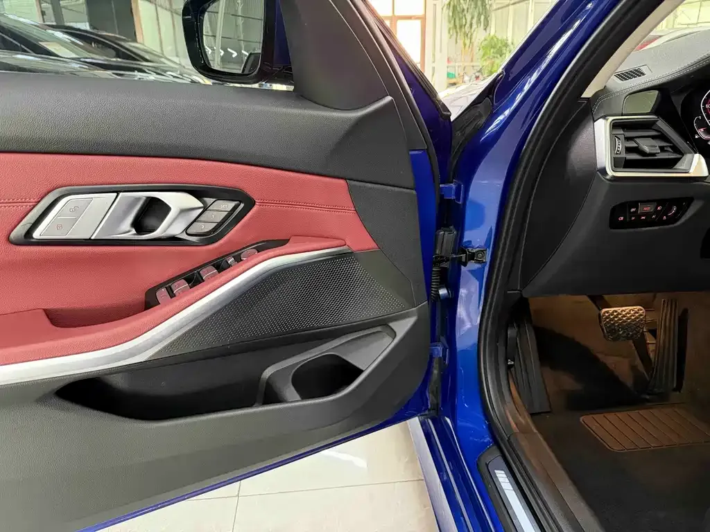 BMW 3 Series — фото 10