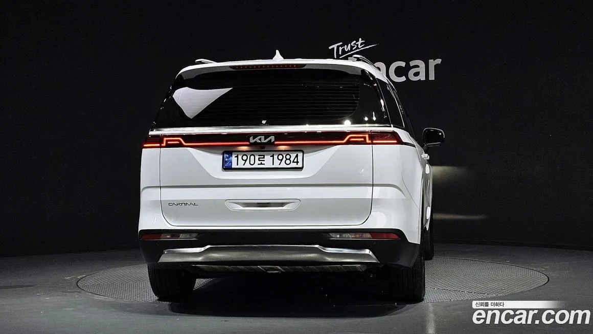 Kia Carnival 2023 из KR, фото 9