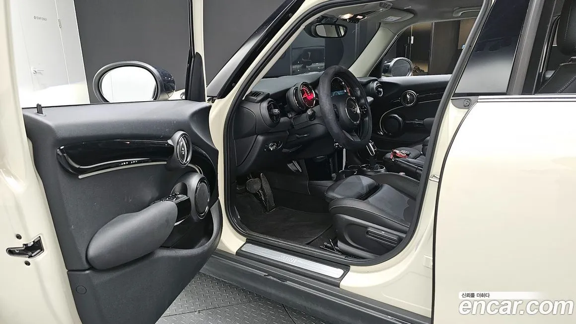 Mini Cooper 2022 из KR, фото 4