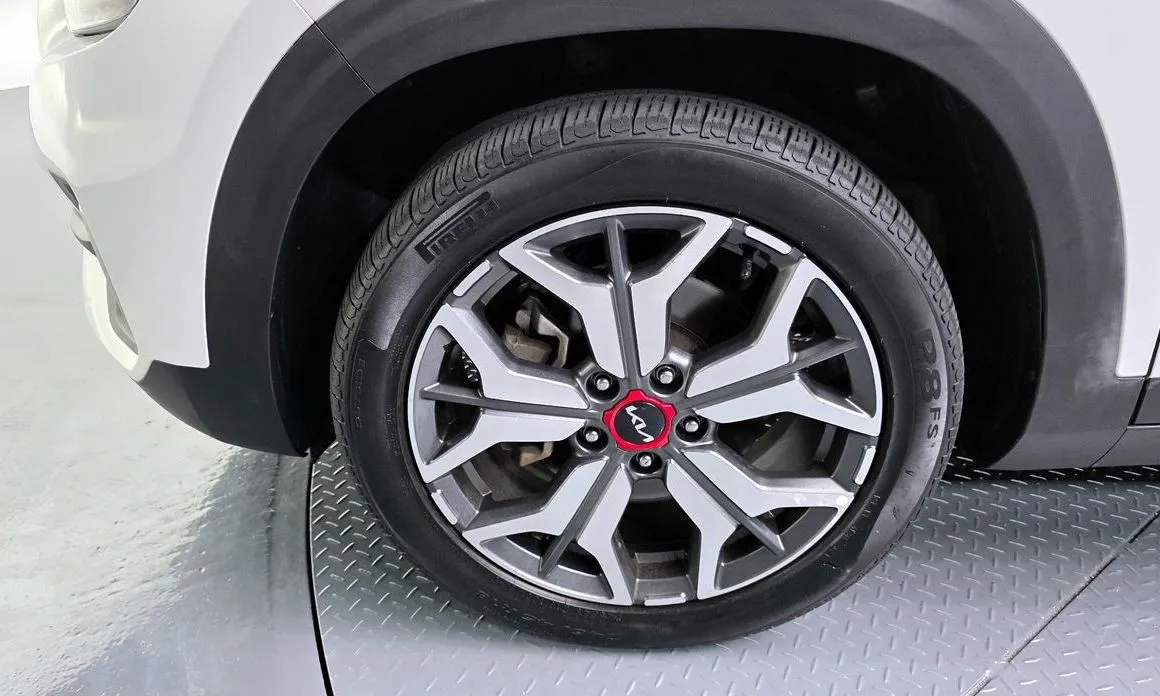 Kia Seltos 2023 из KR, фото 4