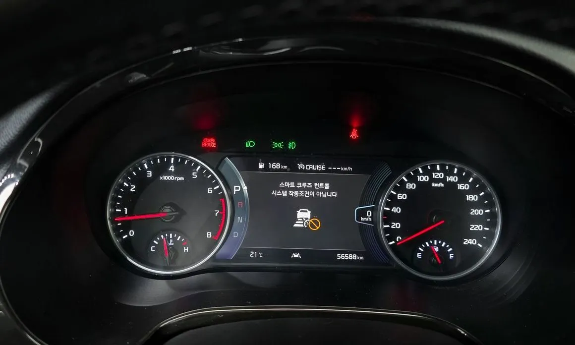 Kia Seltos 2023 из KR, фото 2