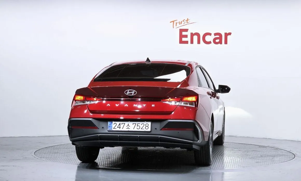 Hyundai AVANTE — фото 6