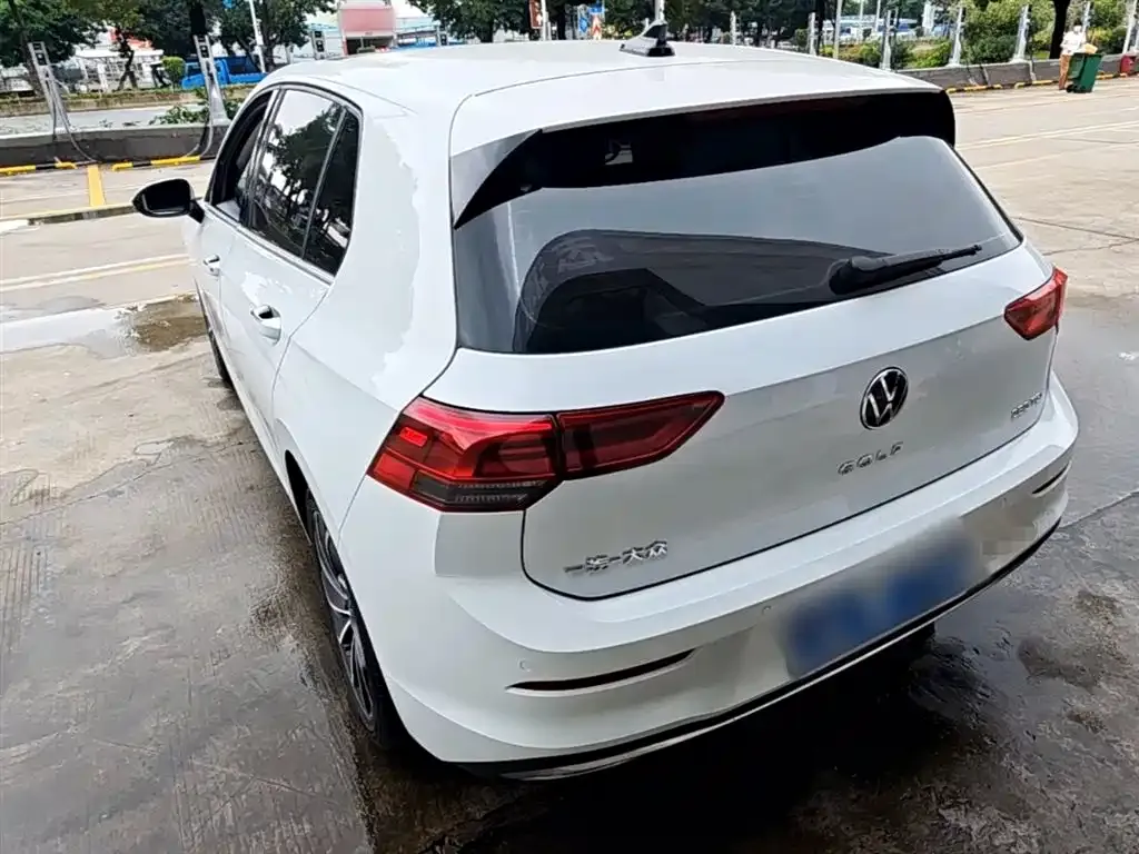 Volkswagen Golf 2021 из CN, фото 4