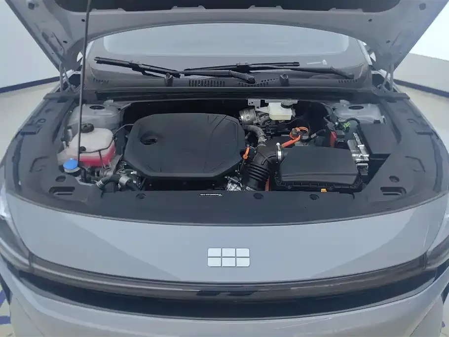 Geely Galaxy L6 2025 из CN, фото 8