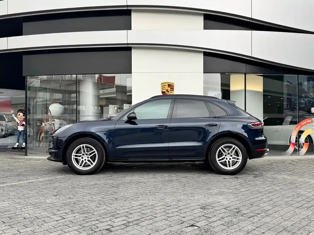 Porsche Macan — фото 7