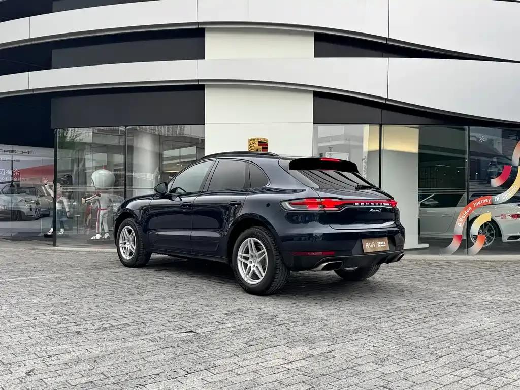 Porsche Macan — фото 5