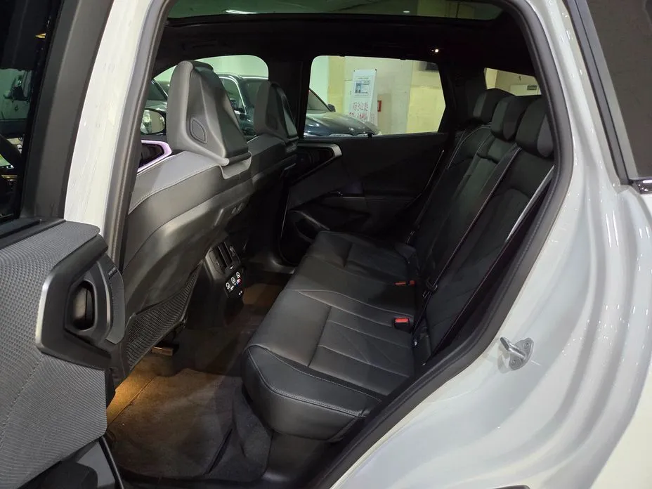 BMW X3 2025 из KR, фото 3