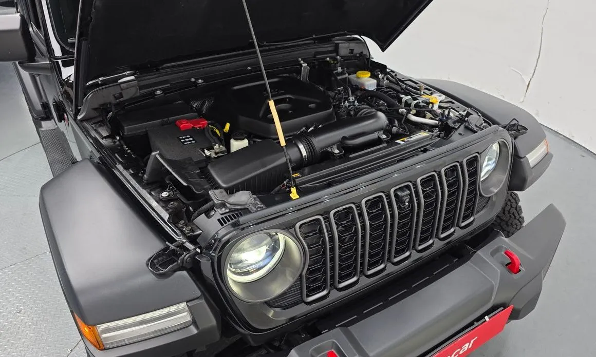 Jeep Wrangler — фото 10