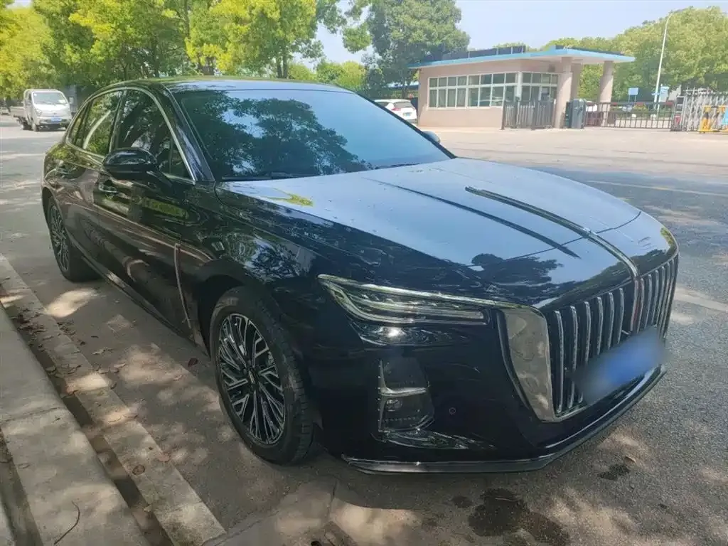 Hongqi H5 — фото 2