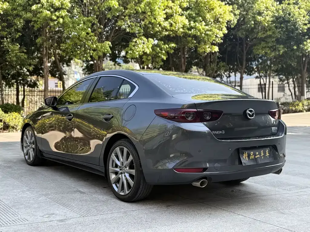 Mazda 3 Axela — фото 5
