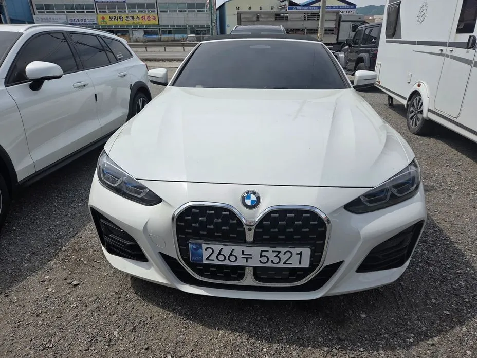BMW 4-Series 2024 из KR, фото 2