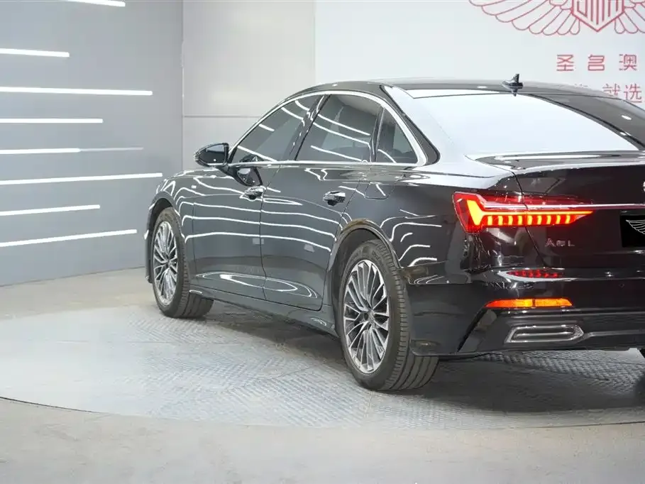 Audi A6L New Energy 2021 из CN, фото 10