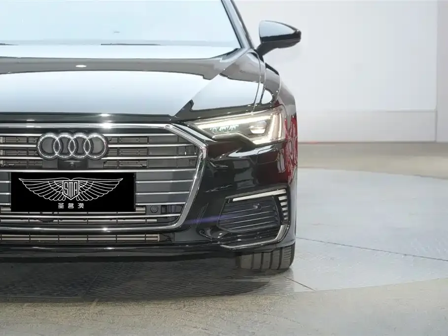 Audi A6L New Energy 2021 из CN, фото 2