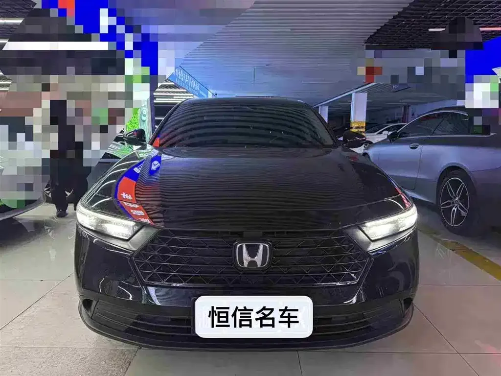 Honda Accord — фото 9
