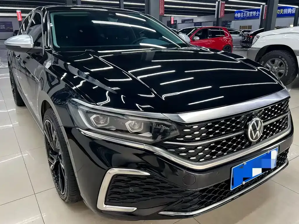 Volkswagen Passat — фото 2