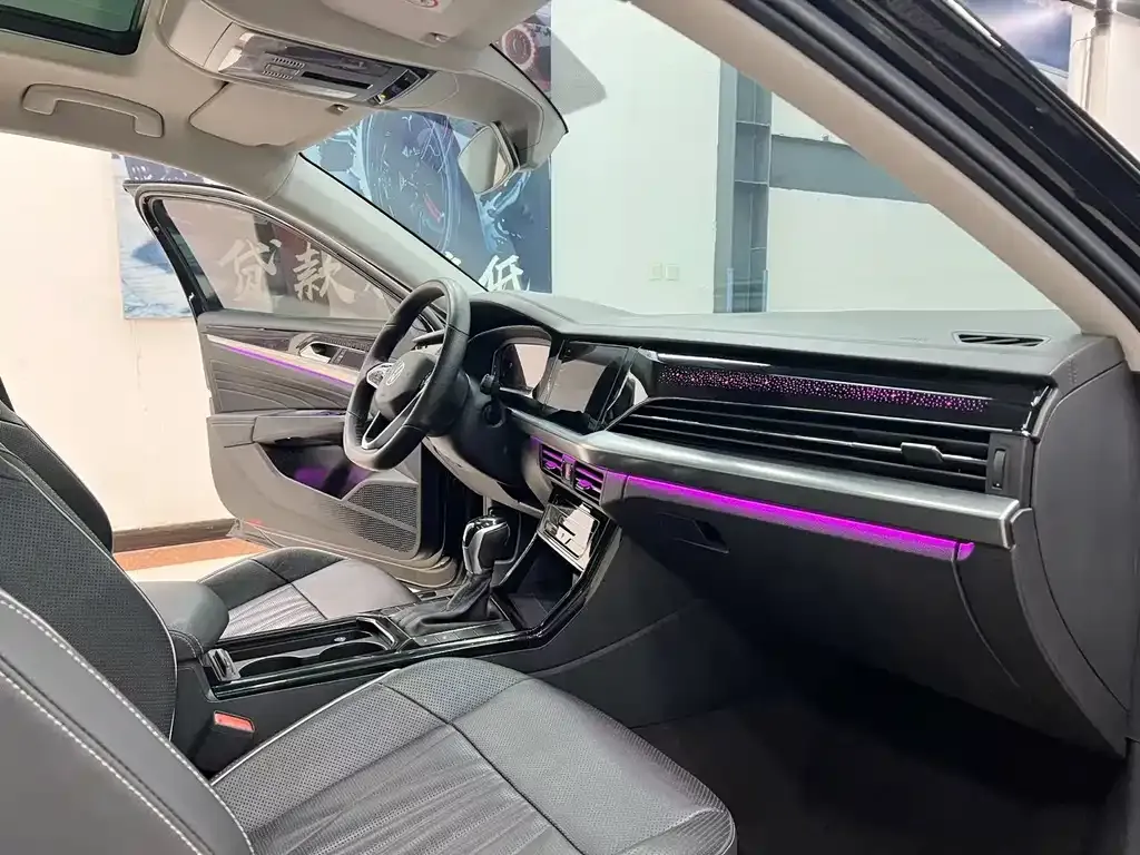 Volkswagen Passat — фото 5