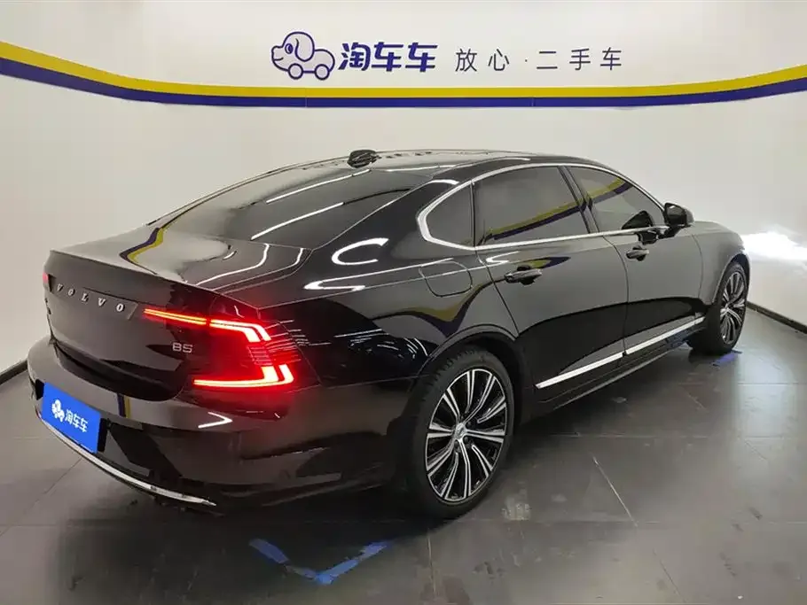 Volvo S90 — фото 4