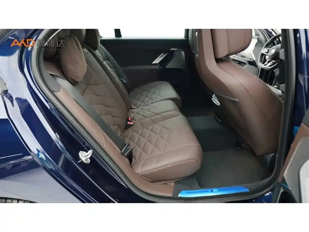 BMW 7 Series 2025 из CN, фото 3