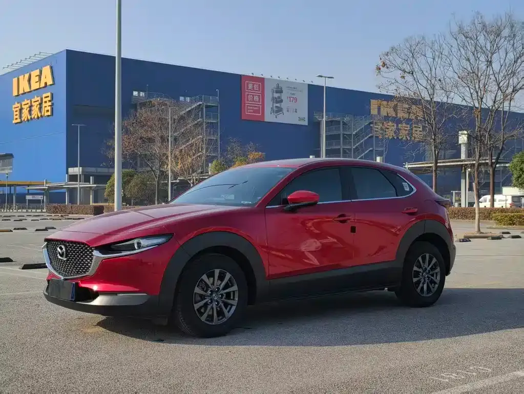 Mazda CX-30 — фото 1