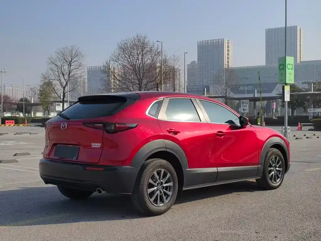 Mazda CX-30 — фото 4