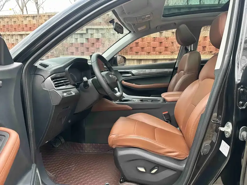 Geely Vision X6 2022 из CN, фото 2
