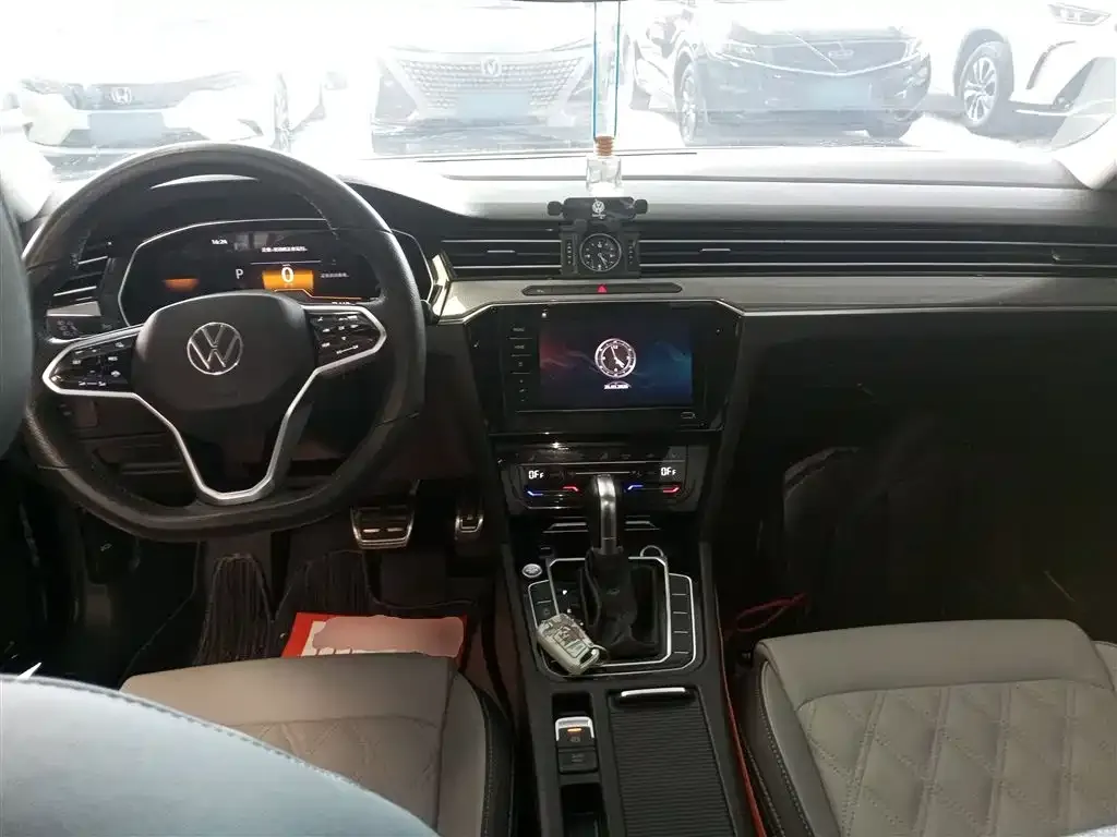Volkswagen Magotan 2023 из CN, фото 7