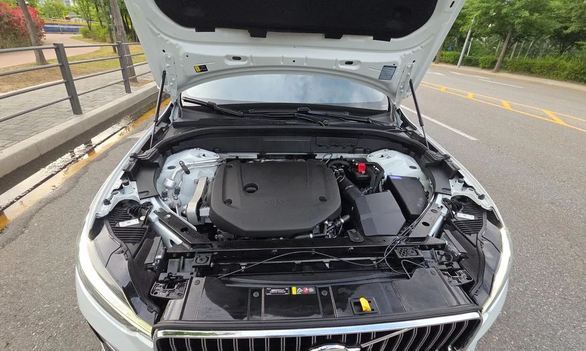 Volvo XC60 2023 из KR, фото 10