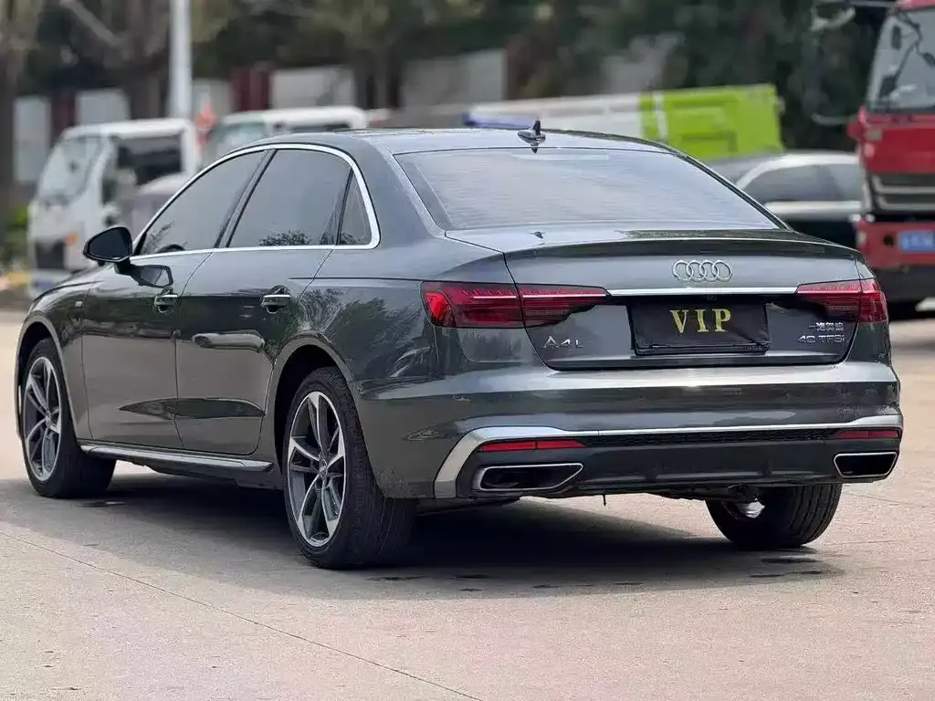 Audi A4L — фото 3