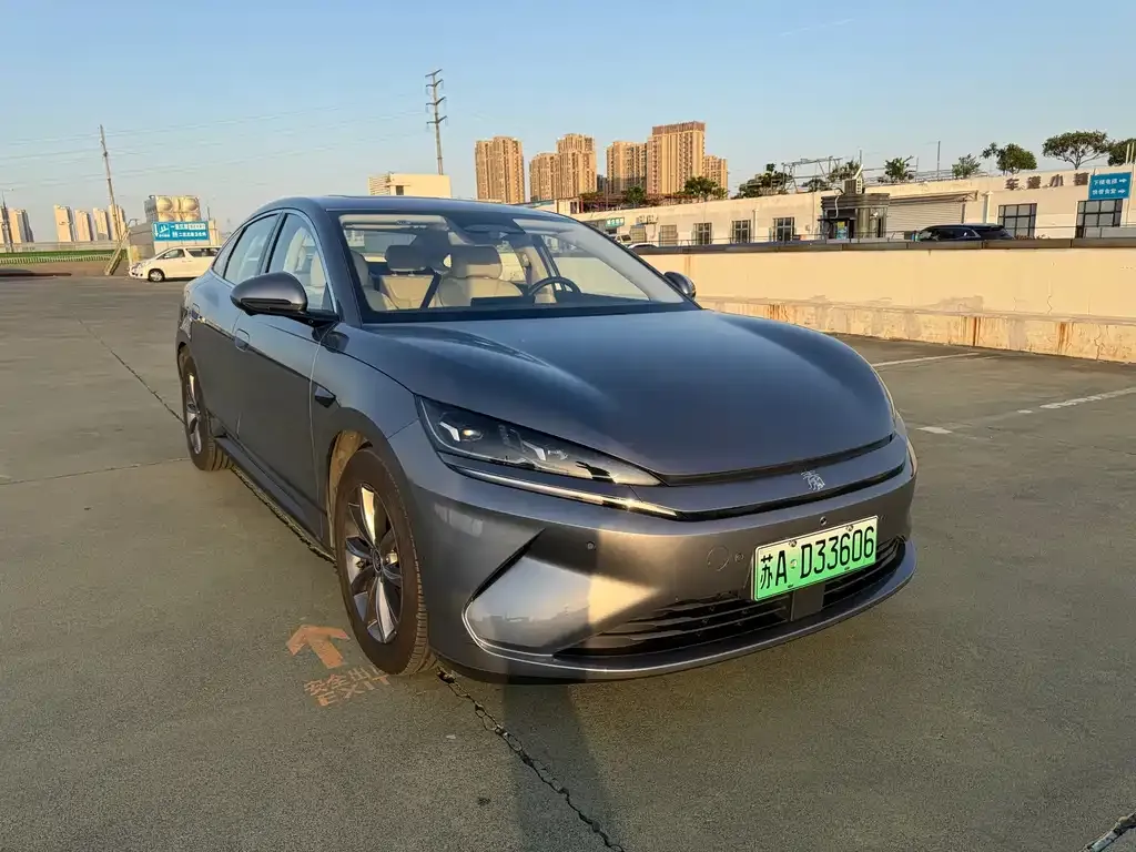 BYD Qin L — фото 4