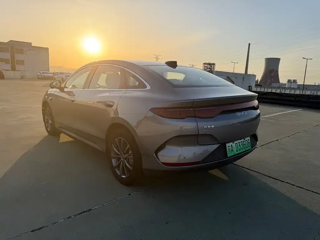 BYD Qin L — фото 7