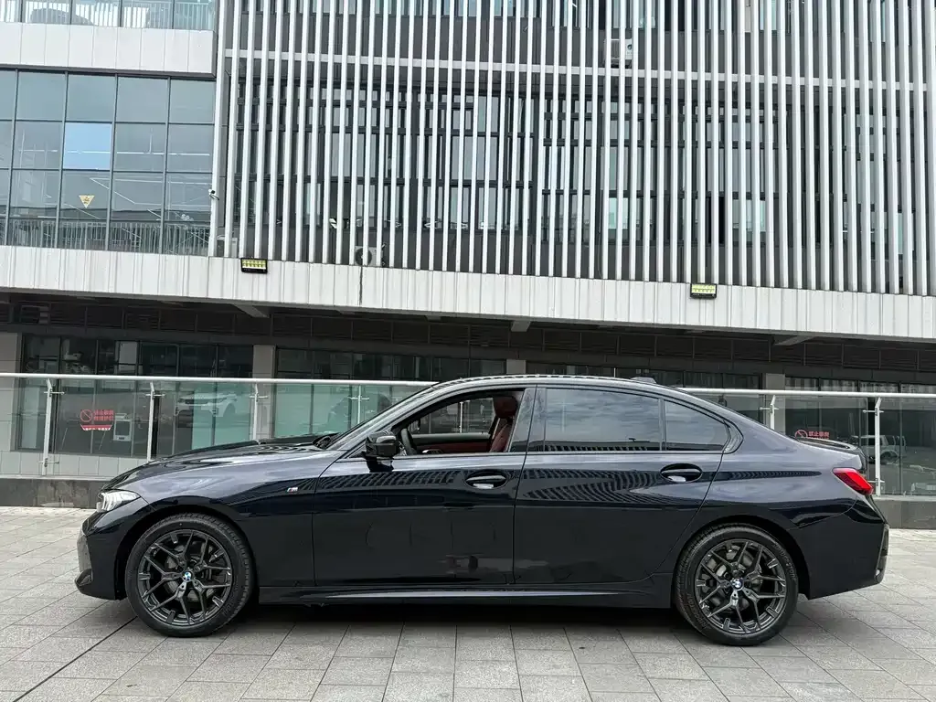 BMW 3 Series — фото 10