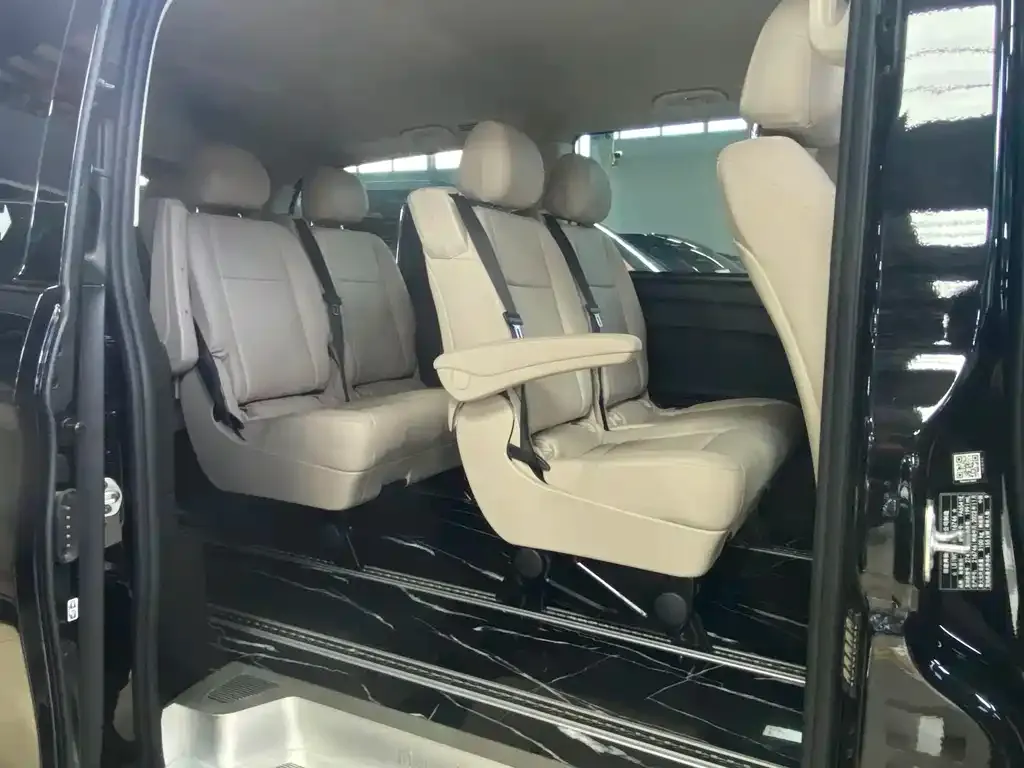 Mercedes-Benz Vito — фото 10
