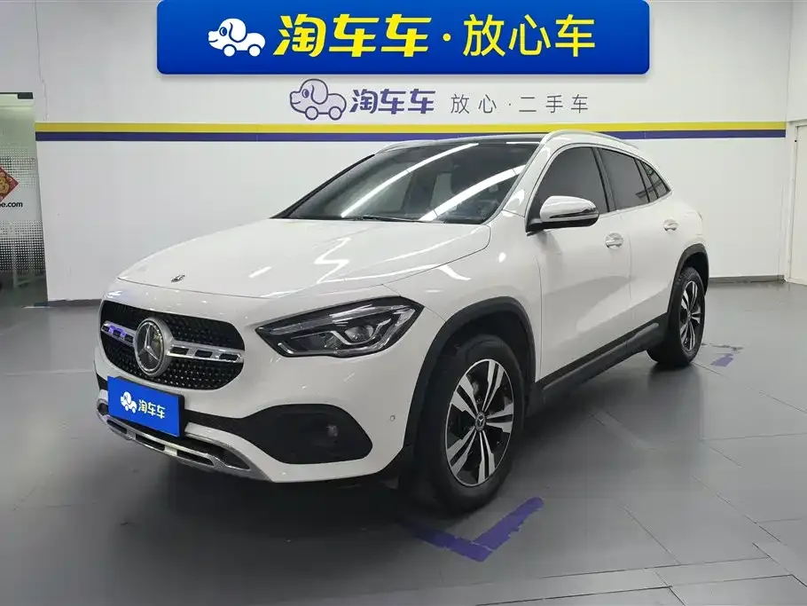 Mercedes-Benz GLA — фото 1