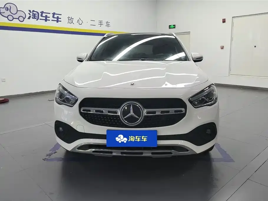 Mercedes-Benz GLA — фото 6