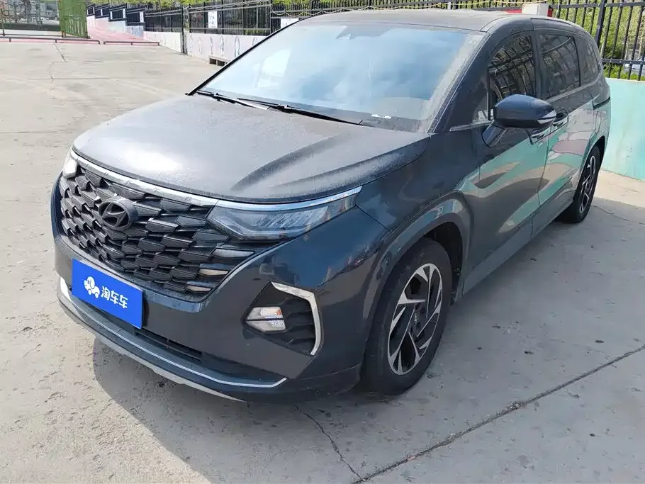 Hyundai Custo