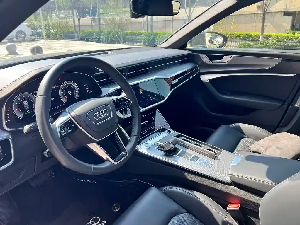 Audi A6L — фото 4
