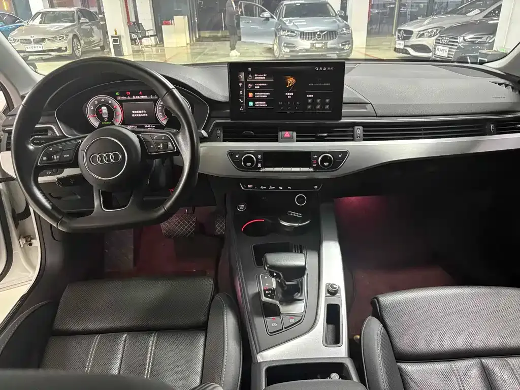 Audi A4L 2021 из CN, фото 6
