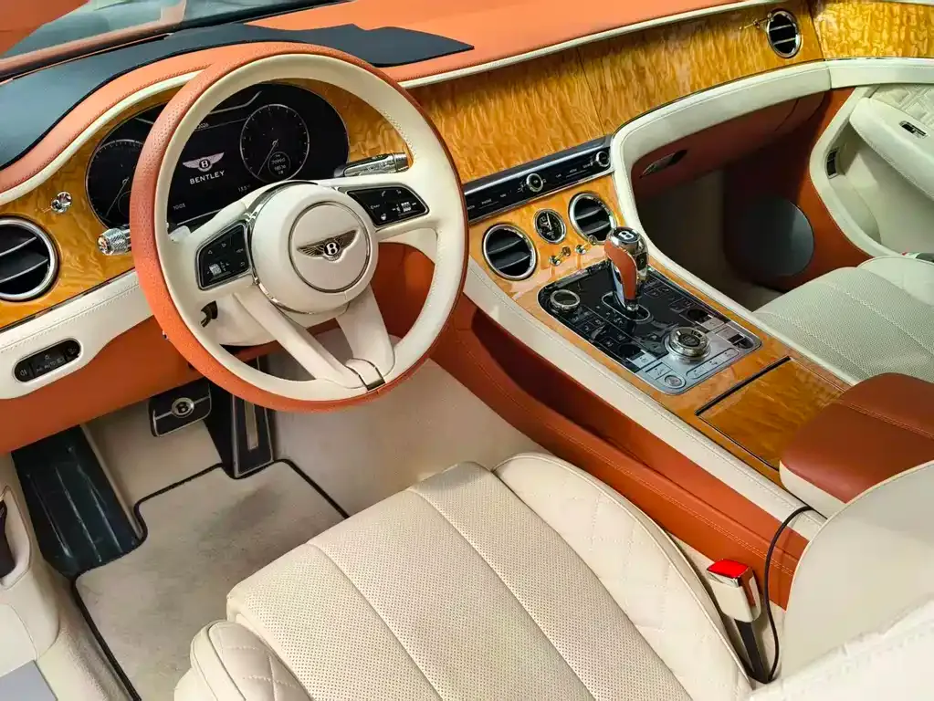 Bentley Continental — фото 5