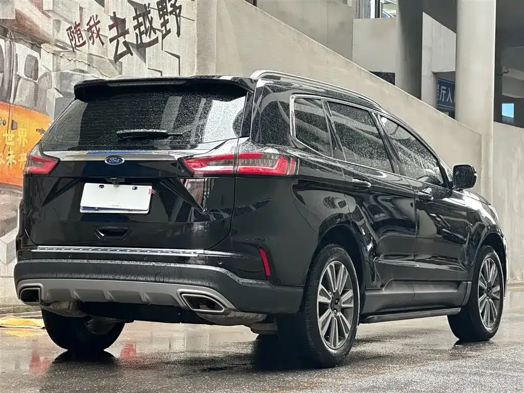 Ford Edge 2023 из CN, фото 10