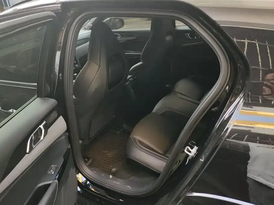 Lynk & Co 02 Hatchback 2023 из CN, фото 9