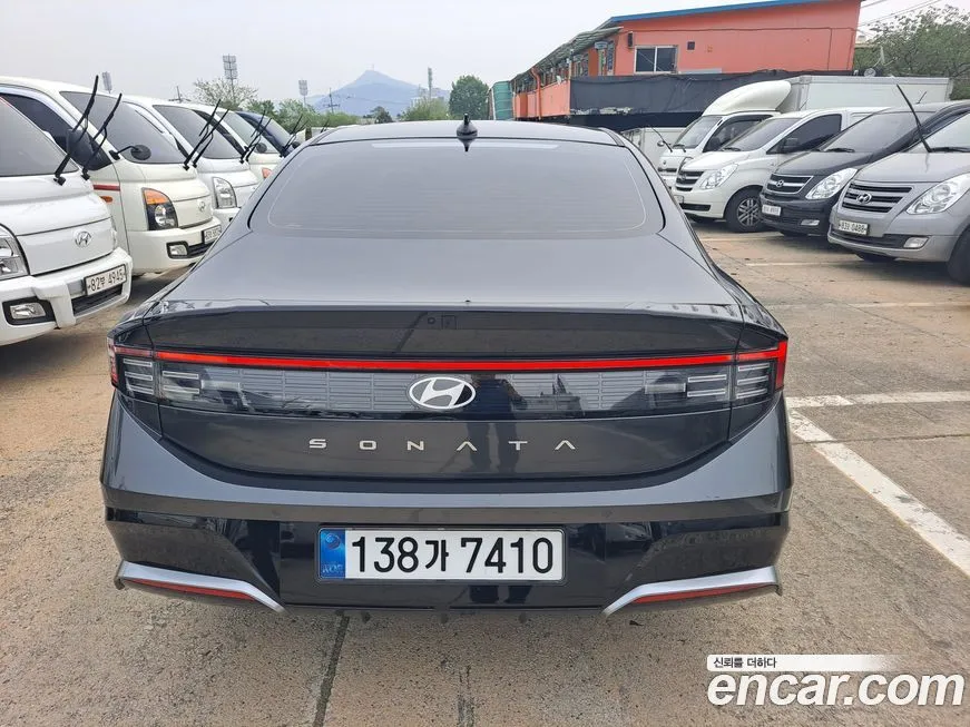 Hyundai Sonata — фото 2