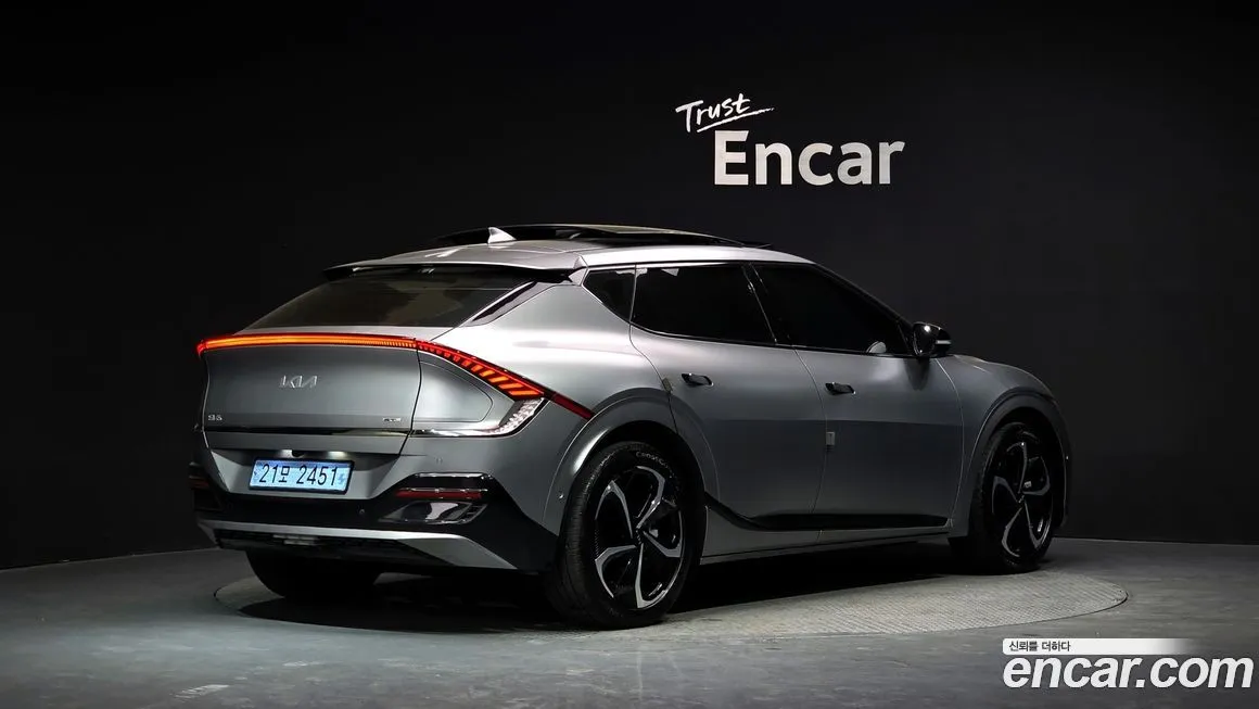 Kia EV6 — фото 3
