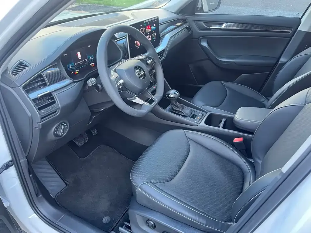 Skoda Kodiaq 2024 из CN, фото 4