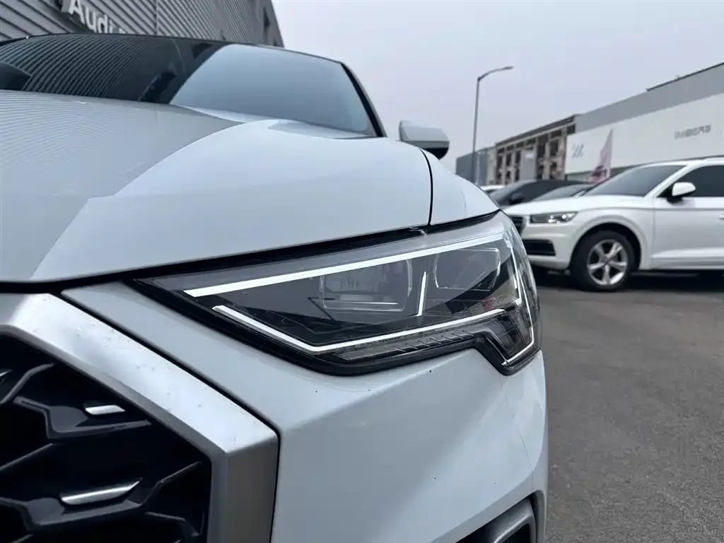 Audi Q3 Sportback 2021 из CN, фото 3