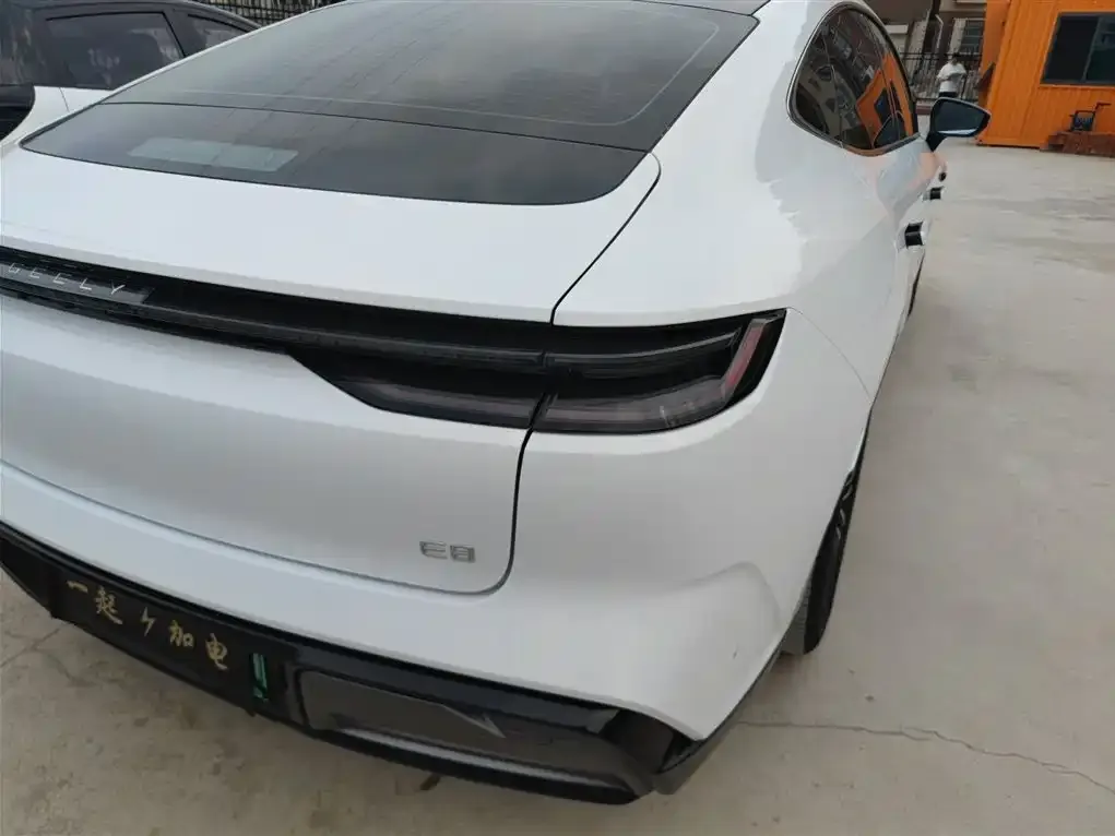 Geely Galaxy E8 2025 из CN, фото 2