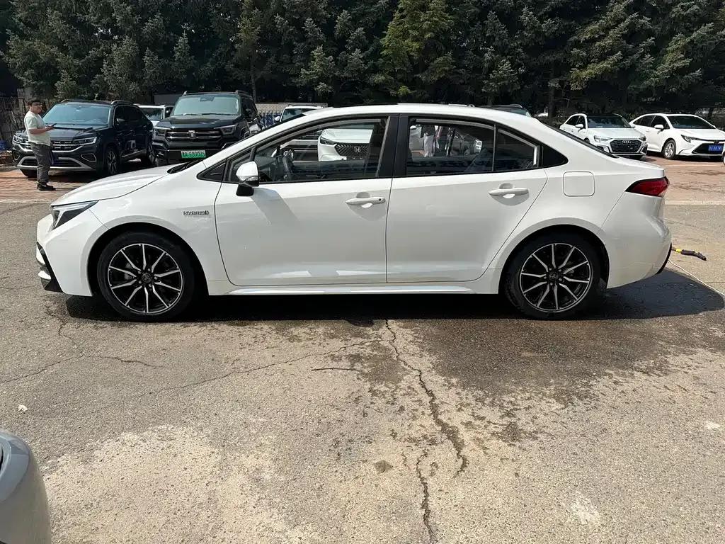 Toyota Levin 2023 из CN, фото 5