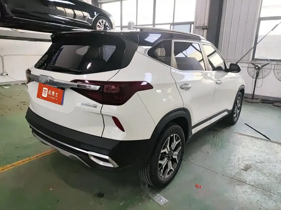 Kia KX3 — фото 8