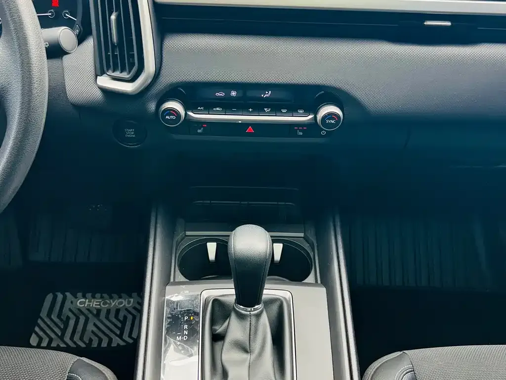 Mazda CX-50 2023 из CN, фото 9